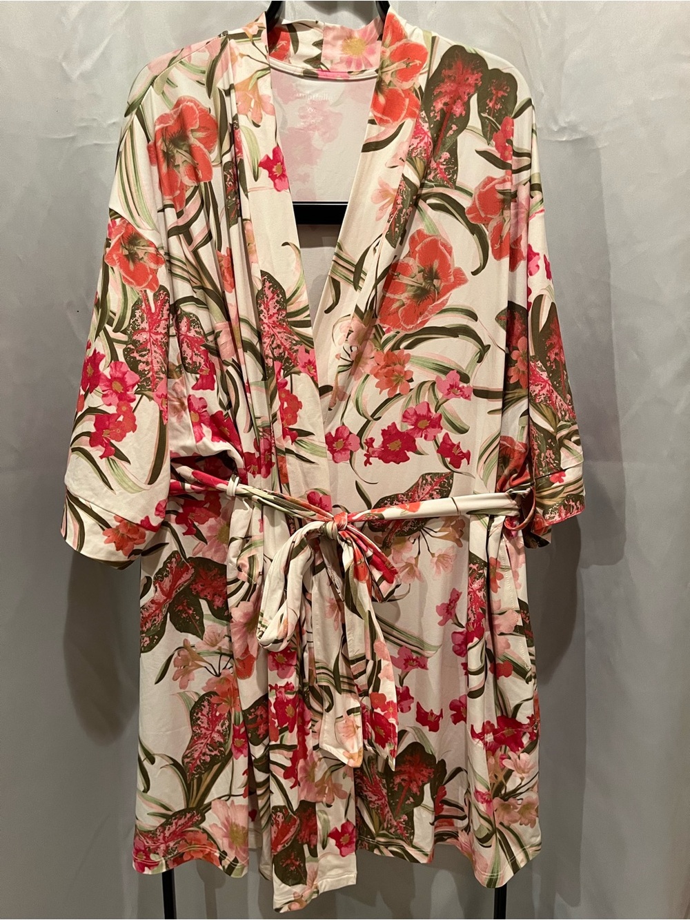 Ambrielle Women's Robe